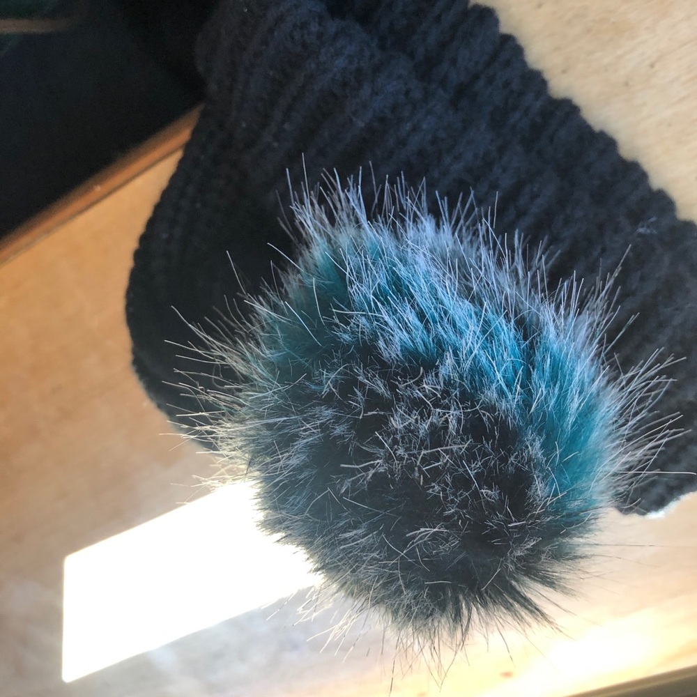 Black hat - Picture 2 of 2